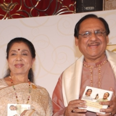Ustad Ghulam Ali & Asha Bhosle