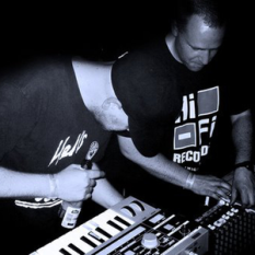 DJ Overdose Y Mr. Pauli (Los Hombres Nova)