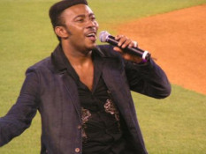 Antony Santos