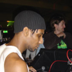 DJ Onyx