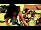 The Coathangers - Trailer Park Boneyard (OFFICIAL MUSIC VIDEO HD)