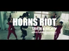 TRI4TH & Calmera - HORNS RIOT