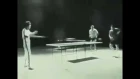 Bruce Lee : Ping pong with Nunchucks
