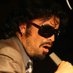 Víctor Flores