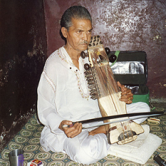 Abdul Latif Khan (Sarangi)